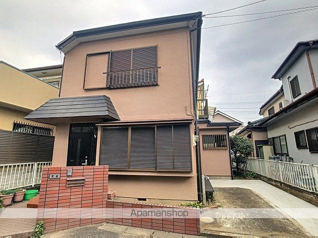中ノ島貸家の外観写真