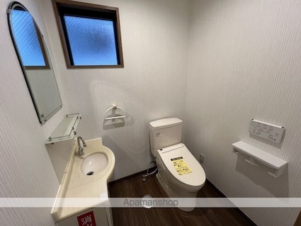 エルヴェ内堀[2LDK/59.6m2]のトイレ