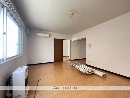 ピュアライフ亀田本町[2LDK/62.55m2]の内装1