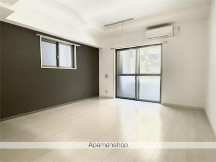 イストアール[1LDK/49.03m2]のリビング・居間