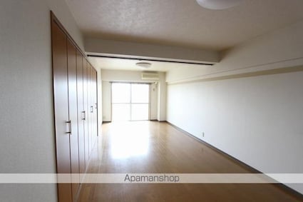 第八双葉荘[1K/43.78m2]のリビング・居間