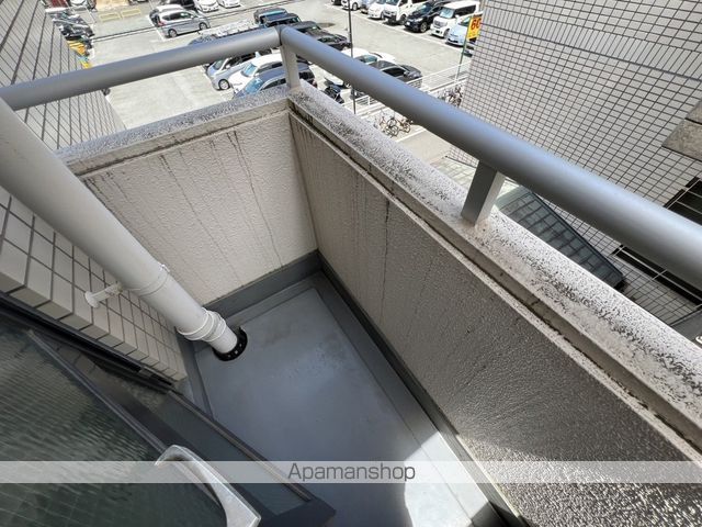 ライフステージ新大阪の内装写真