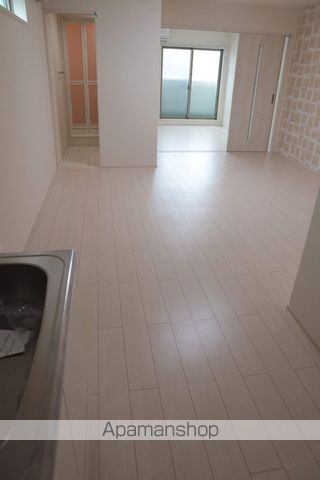 クリスタルレジデンス深井の内装写真