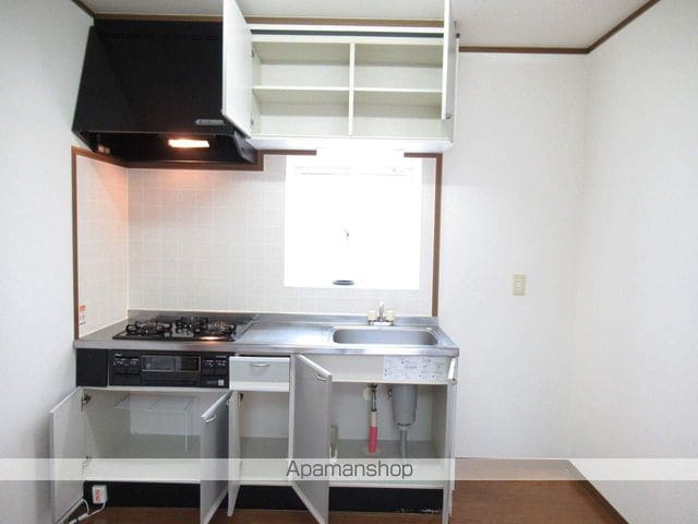 detached 岩手県滝沢市葉の木沢山413-7
地図を見る