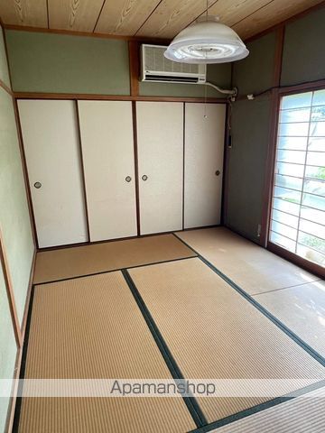 安芸高田市 1階建 築35年の内装写真