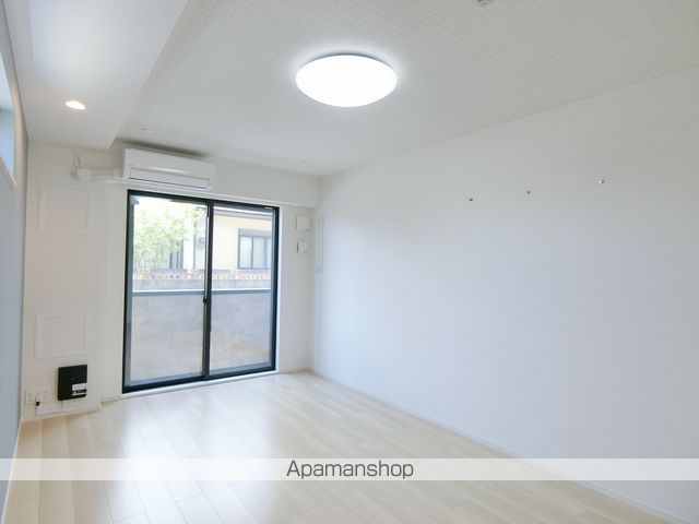 ヒカルサ京田辺大住の内装写真