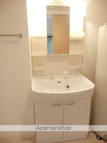 UURコート札幌南三条プレミアタワーの内装写真