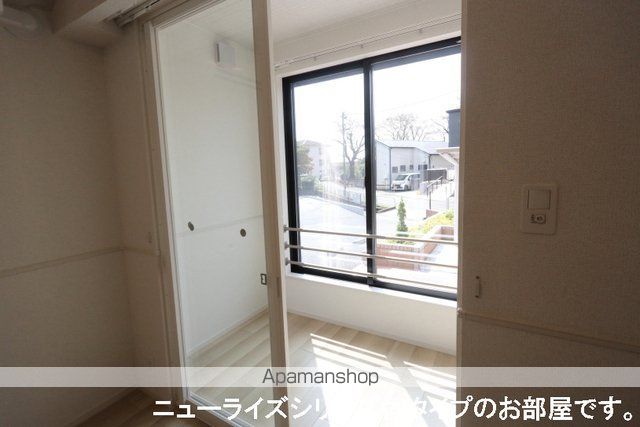 クロス アイ ヴィラAの内装写真
