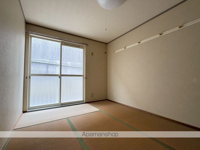 アーバン南岩国A棟の内装写真