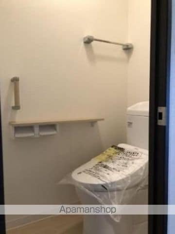 サーパス鷹子弐番館の内装写真