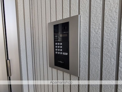 ヴィオコート　平田[1K/32.43m2]のエントランス