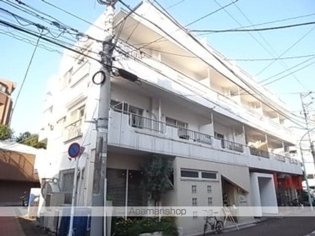 東信松涛マンションの外観写真