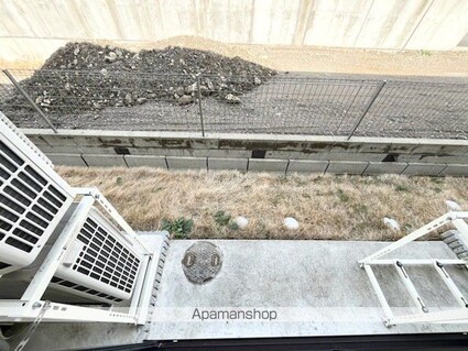 ボンヌ　エトワール[1LDK/44.74m2]のバルコニー