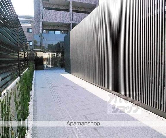 リーガル京都聖護院の玄関写真