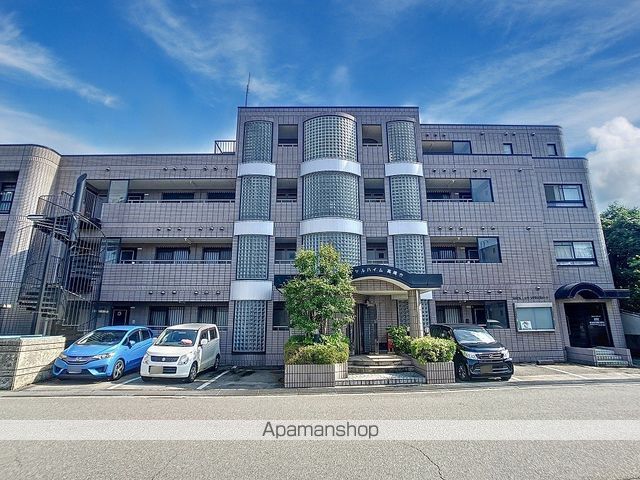 ロイヤルハイム高尾台の外観写真