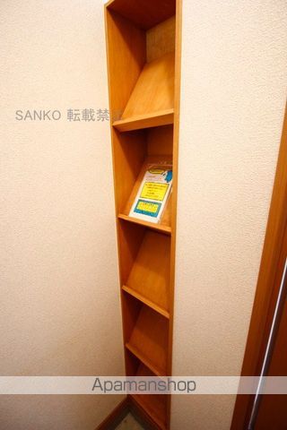 FOYERの内装写真