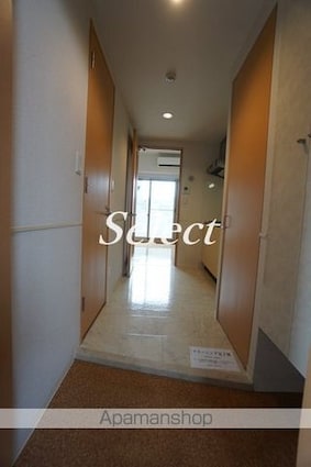 神奈川県横浜市港南区港南中央通[1K/25.37m2]の玄関