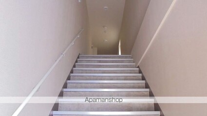 吉田屋ビル[1LDK/53.26m2]の共用部2