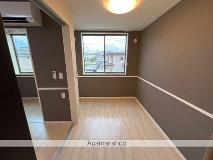 コンソラール[2LDK/53.8m2]の内装2