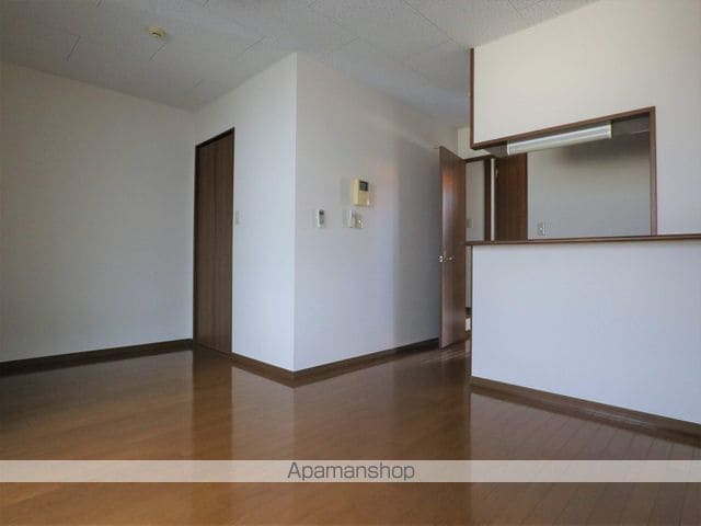 アンプルール 茶谷の内装写真