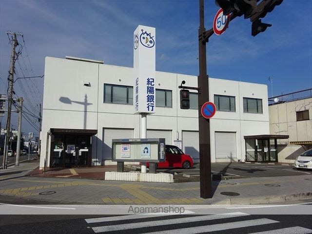 和歌山県和歌山市新中通２丁目[1R/25.42m2]の配置図