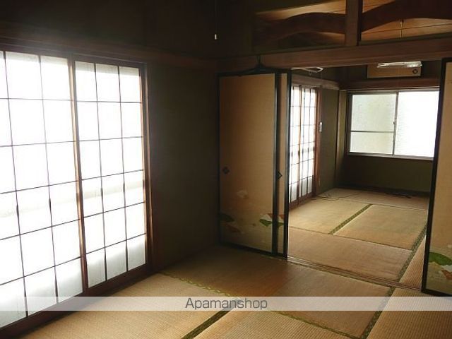 一戸建て[4DK/71.83m2]のリビング・居間