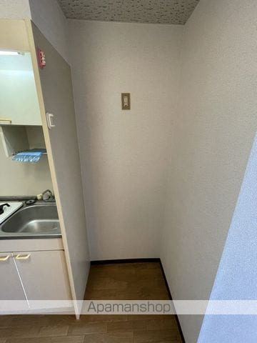 コスタ飛江田の内装写真