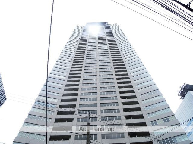 ザ・タワー大阪の外観写真