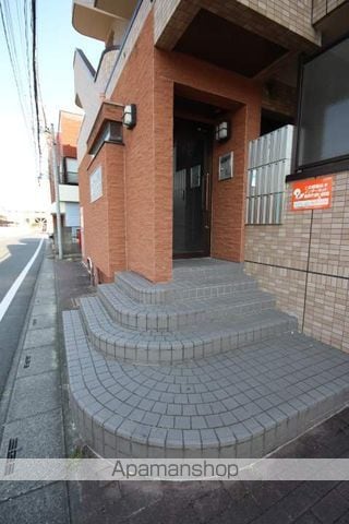パークプラザVの玄関写真