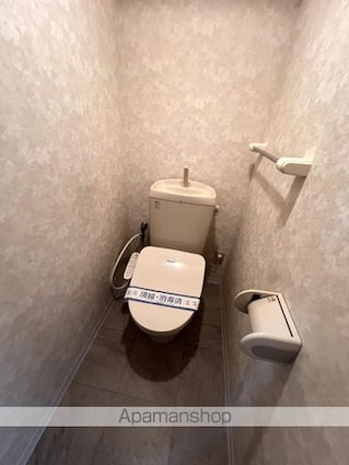 Ｂ－ｍａｉｍａｉ[2LDK/62.16m2]のトイレ