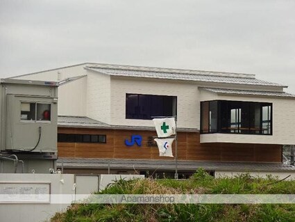 Ｆａｍｉｌｌｅ　Ｈａｎｅｋａ　Ｃ[1LDK/41.45m2]の周辺3