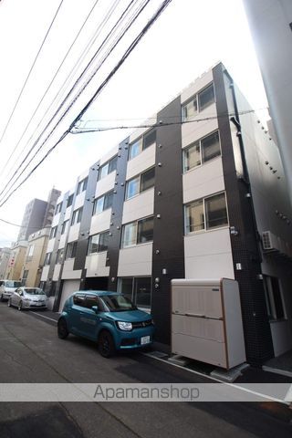 札幌市東西線 円山公園駅 徒歩7分 4階建 築8年の外観写真