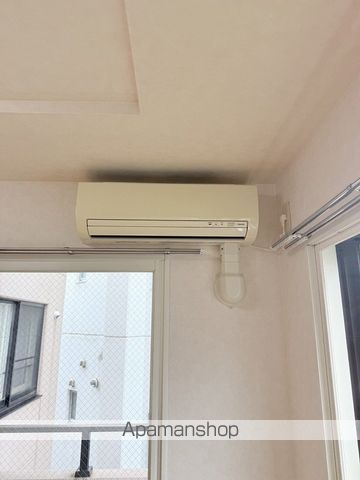 オルセー宮の森の内装写真
