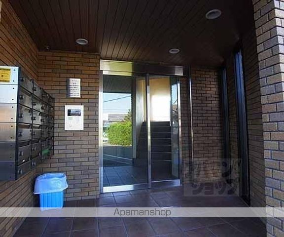 大八木マンションの玄関写真