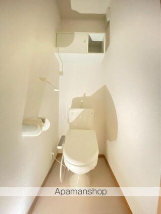 アベンシス５[1R/32.9m2]のトイレ