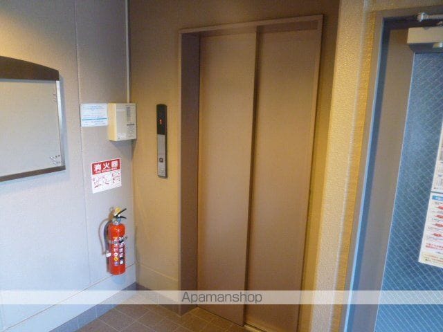 駅前敷島第二ビルの内装写真