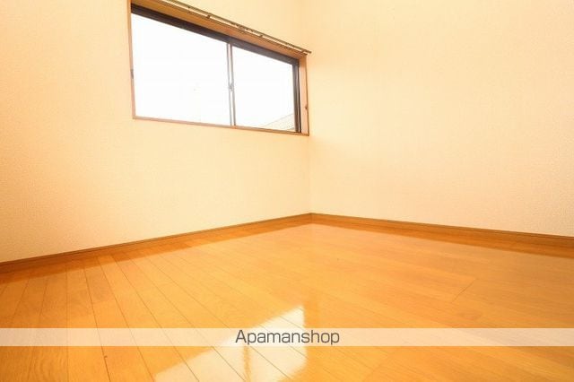 樋脇貸家4の内装写真