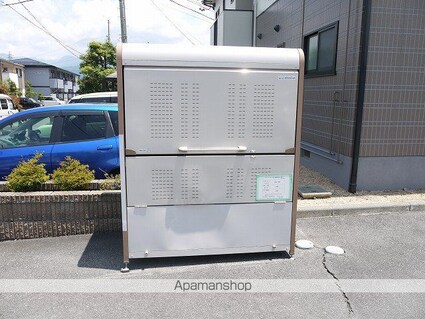 サンライズ杉山[2K/43.54m2]の共用部4