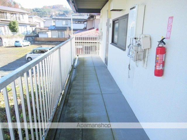 プレジール東山Bの玄関写真