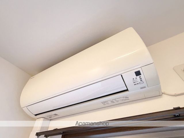 カッシーニの内装写真