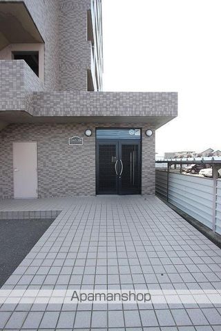 アメニティ屋島の玄関写真