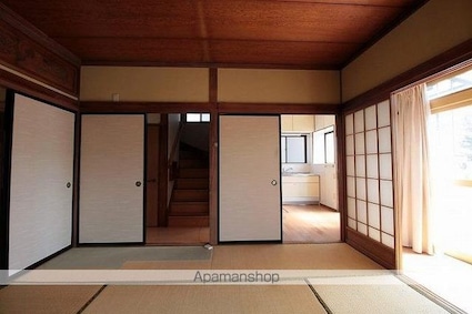 サンライフイマイＤ[3SDK/86.31m2]の内装3