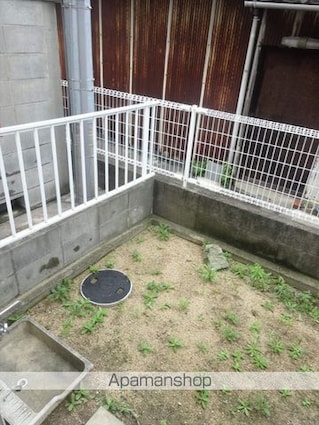 和歌山県和歌山市和歌浦中２丁目[2DK/46.58m2]のエントランス3