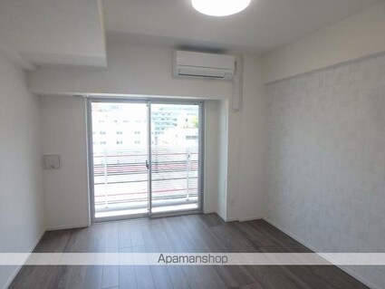 トゥールタ春日町[1K/25.18m2]のリビング・居間2