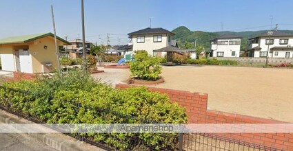 香川県高松市中間町[2LDK/55.29m2]の周辺5