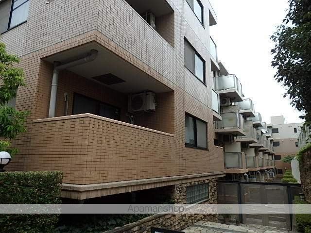 ルート四谷三丁目の外観写真
