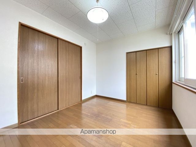 レイトンハウスIVの内装写真