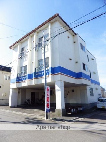 ファースト富岡の外観写真