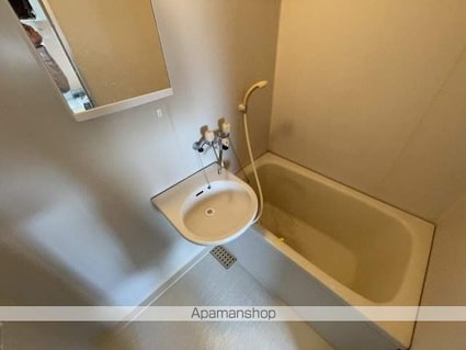 シーラカンス[1R/28.56m2]のバス