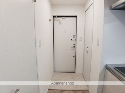 ウェスリー[1K/29.81m2]の玄関